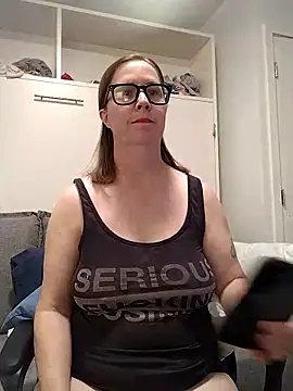 SweetandNaughty1 online show from 05/07/26, 09:09
