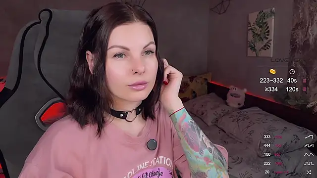 Snapshot of Your_Sweet_Lilu chatting on 06/02/26, 02:30 Your Sweet Lilu online show from 06/02/26, 02:30