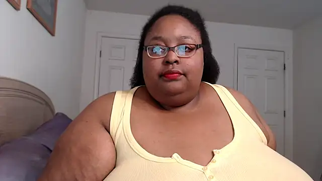 Loves Aura online show from 12/27/24, 01:22