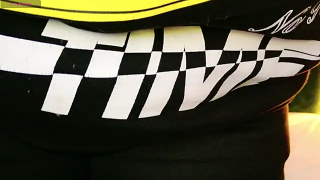 AleshaArabian online show from 02/11/25, 07:48