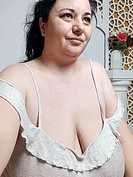 AleshaArabian online show from 03/12/25, 06:40