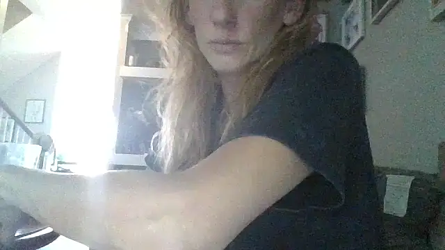 Snapshot of Rhodesxox chatting on 10/09/25, 08:07 Rhodesxox online show from 10/09/25, 08:07