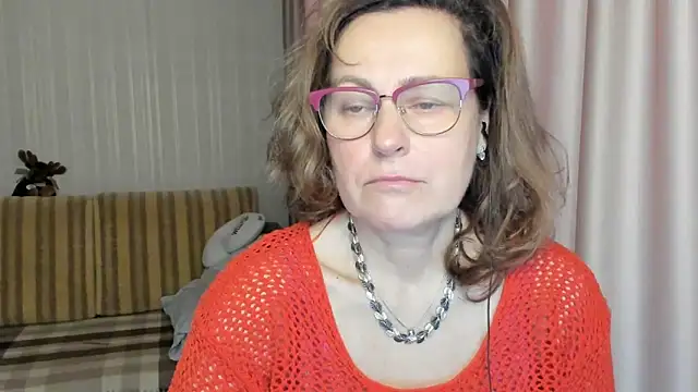 lauraoven online show from 03/09/25, 09:02