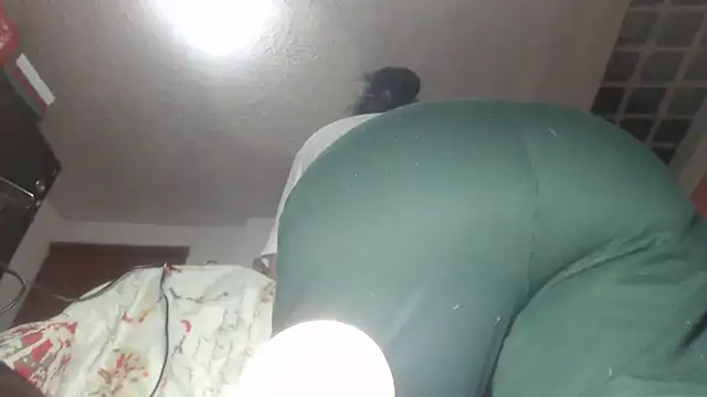 prettyangelsquirt online show from 03/06/26, 08:16