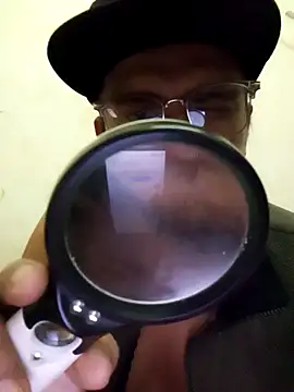 Snapshot of mrbubbaibrahim chatting on 10/24/25, 08:55 mrbubbaibrahim online show from 10/24/25, 08:55