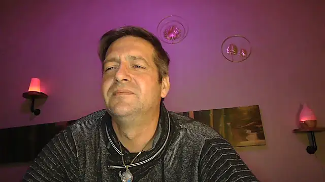 Snapshot of matrikes1 chatting on 01/13/25, 06:49 matrikes1 online show from 01/13/25, 06:49