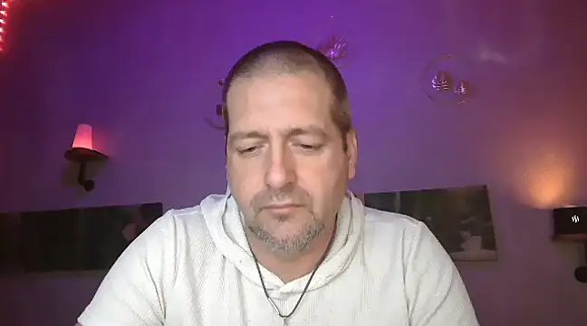 Snapshot of matrikes1 chatting on 02/09/25, 07:09 matrikes1 online show from 02/09/25, 07:09