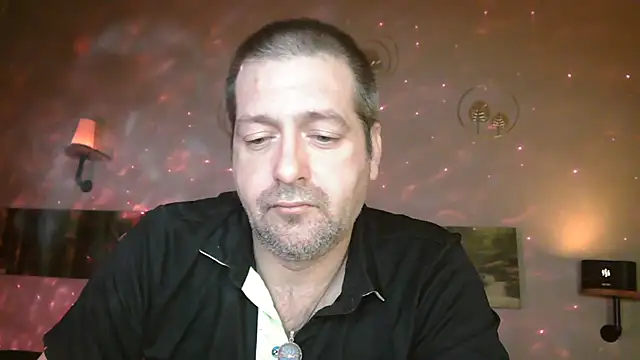 Snapshot of matrikes1 chatting on 03/01/25, 07:04 matrikes1 online show from 03/01/25, 07:04