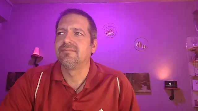 Snapshot of matrikes1 chatting on 03/11/25, 07:03 matrikes1 online show from 03/11/25, 07:03