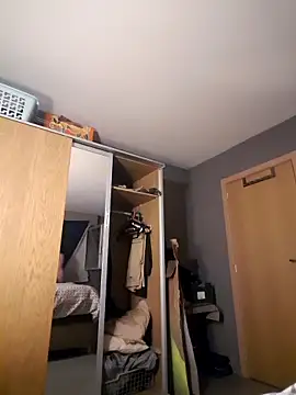 Snapshot of Antonio11111x chatting on 03/08/26, 10:35 Antonio11111x online show from 03/08/26, 10:35