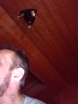 Snapshot of Kw8585kw chatting on 03/18/26, 01:42 Kw8585kw online show from 03/18/26, 01:42