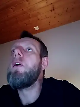 Snapshot of Kw8585kw chatting on 04/05/26, 09:56 Kw8585kw online show from 04/05/26, 09:56