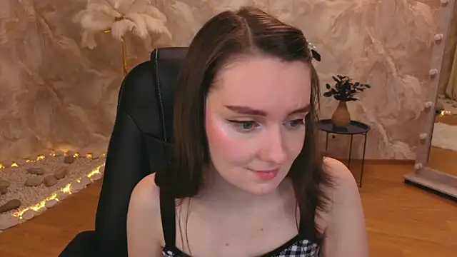 CloudGrace online show from 11/24/25, 06:18