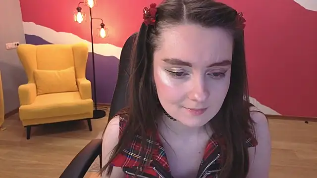 Snapshot of CloudGrace chatting on 01/17/26, 06:22 CloudGrace online show from 01/17/26, 06:22