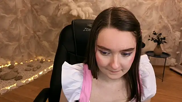 Snapshot of CloudGrace chatting on 01/31/26, 07:11 CloudGrace online show from 01/31/26, 07:11