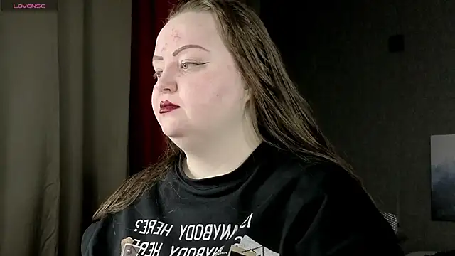 EMMA  CONNOR online show from 11/29/25, 10:13