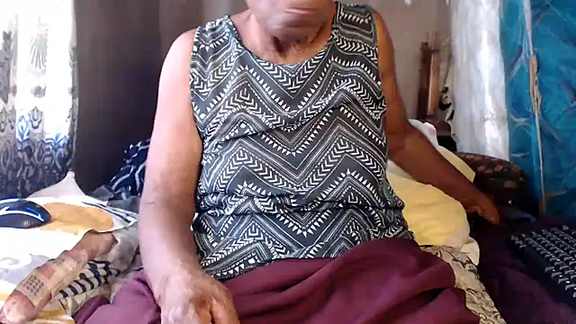 Snapshot of NaughtyGranny chatting on 03/29/26, 01:22 NaughtyGranny online show from 03/29/26, 01:22