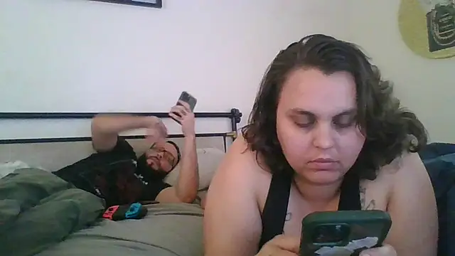 lyshaa online show from 09/24/25, 06:33