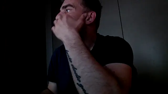 Snapshot of mrbigballs chatting on 05/05/26, 02:19 mrbigballs online show from 05/05/26, 02:19