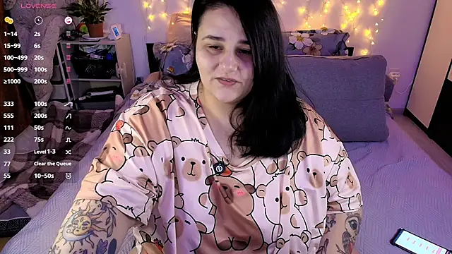 Snapshot of naughtykiss chatting on 03/20/26, 11:59 naughtykiss online show from 03/20/26, 11:59