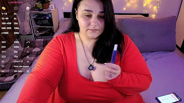 Snapshot of naughtykiss chatting on 04/05/26, 03:15 naughtykiss online show from 04/05/26, 03:15