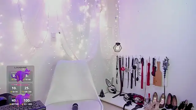 Snapshot of Arianna_connor1 chatting on 09/11/25, 05:02 Arianna connor1 online show from 09/11/25, 05:02