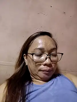 Snapshot of asianwet4u chatting on 03/18/26, 04:15 asianwet4u online show from 03/18/26, 04:15