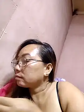 Snapshot of asianwet4u chatting on 03/28/26, 07:13 asianwet4u online show from 03/28/26, 07:13