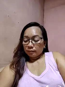 Snapshot of asianwet4u chatting on 04/08/26, 06:35 asianwet4u online show from 04/08/26, 06:35