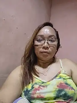 Snapshot of asianwet4u chatting on 06/24/26, 03:00 asianwet4u online show from 06/24/26, 03:00