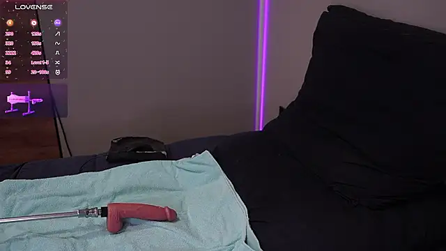  eelusivee  online show from 02/05/26, 10:31