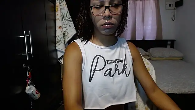 Snapshot of sensual_nataliee chatting on 01/29/25, 07:11 sensual nataliee online show from 01/29/25, 07:11