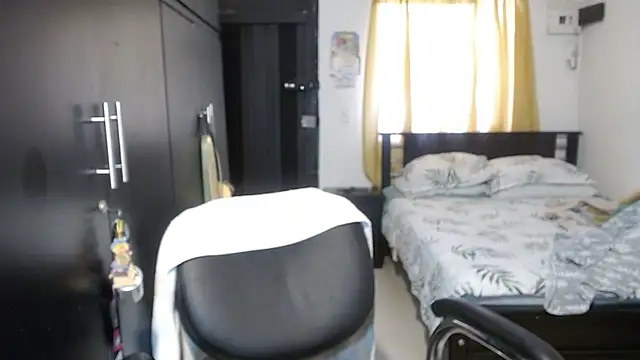 Snapshot of sensual_nataliee chatting on 02/10/25, 05:09 sensual nataliee online show from 02/10/25, 05:09