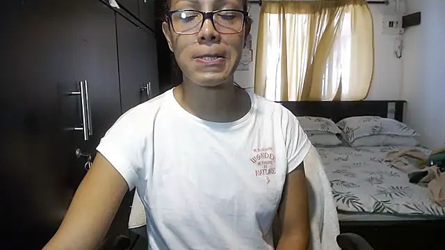 Snapshot of sensual_nataliee chatting on 02/10/25, 08:10 sensual nataliee online show from 02/10/25, 08:10