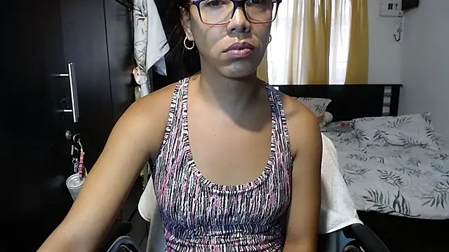 Snapshot of sensual_nataliee chatting on 02/14/25, 09:10 sensual nataliee online show from 02/14/25, 09:10