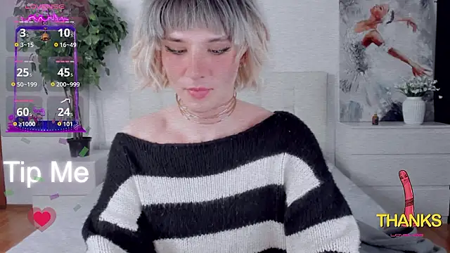 Snapshot of HelenSpellman chatting on 02/26/26, 02:10 HelenSpellman online show from 02/26/26, 02:10