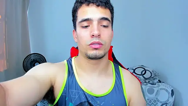 Snapshot of tanner_hard_ chatting on 02/01/25, 08:05 tanner hard online show from 02/01/25, 08:05