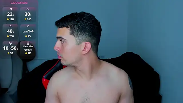 Snapshot of tanner_hard_ chatting on 03/09/25, 01:35 tanner hard online show from 03/09/25, 01:35