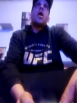 Codymc89 online show from 10/21/25, 08:20