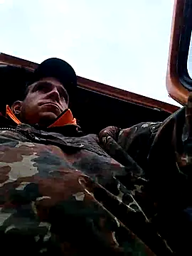 Codymc89 online show from 10/27/25, 08:18