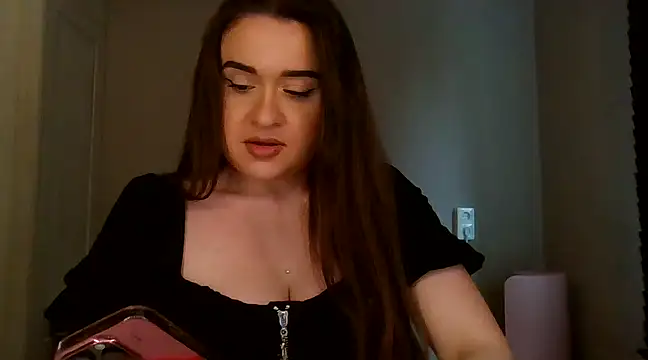 avajade online show from 02/04/25, 12:44