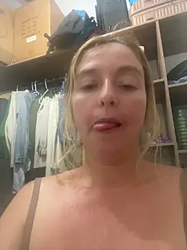 moniquerainx online show from 02/28/26, 03:07