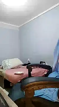 Fadinha-e-Raro online show from 02/20/25, 02:40