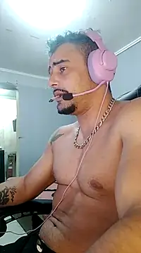 Fadinha-e-Raro online show from 02/21/25, 02:38