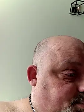 Snapshot of Bibear197511 chatting on 06/01/26, 09:00 Bibear197511 online show from 06/01/26, 09:00
