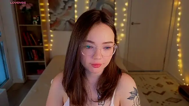 MilenaSaint online show from 06/30/26, 03:40