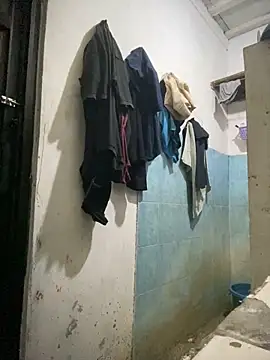 ditiya18 online show from 12/20/25, 03:02