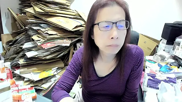 TiffanyC 4772 online show from 01/05/25, 02:30