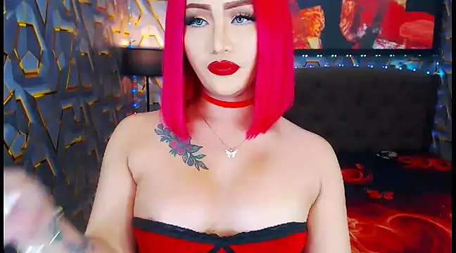 Snapshot of KylieMaxwellCaulfield_TS chatting on 12/24/24, 04:11 KylieMaxwellCaulfield TS online show from 12/24/24, 04:11