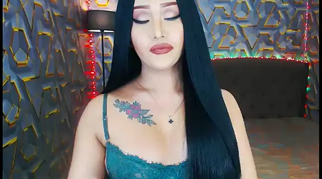 Snapshot of KylieMaxwellCaulfield_TS chatting on 01/23/25, 01:41 KylieMaxwellCaulfield TS online show from 01/23/25, 01:41